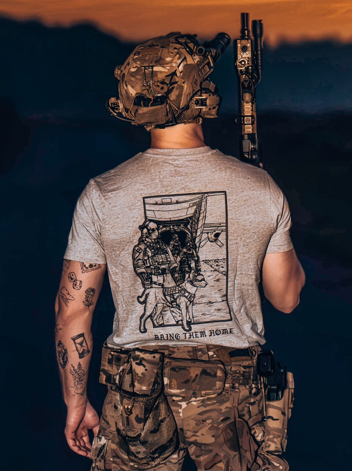 Bring Them Home T-Shirt, vêtement militaire par The Trace
