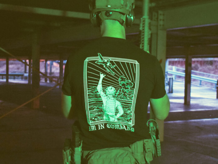 Im In Command - Image 1