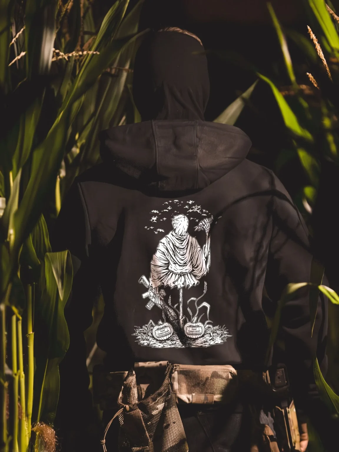 Halloween-Scarecrow-hoodie-4_3 the trace halloween hoodie with a scarecrow